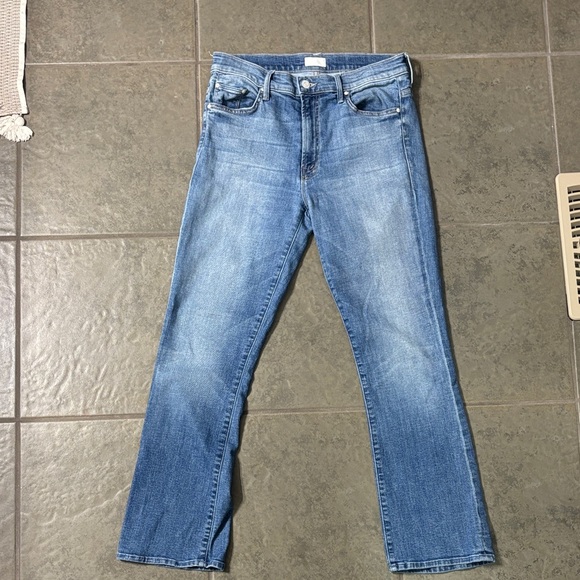 MOTHER THE INSIDER ANKLE. COLOUR ONE SMART COOKIR. Super flattering and comfy. - Picture 1 of 6